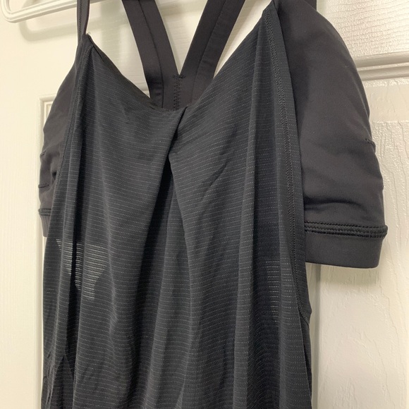2/$40🎉 Lululemon tank - Picture 2 of 5